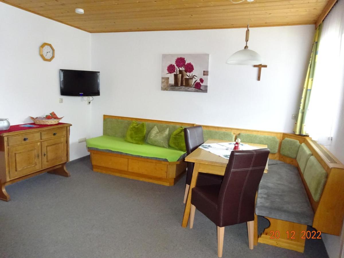 Haus Anna Lägenhet Tux Exteriör bild