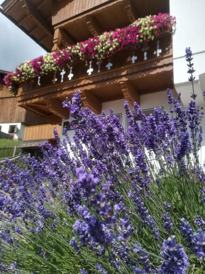 Haus Anna Lägenhet Tux Exteriör bild