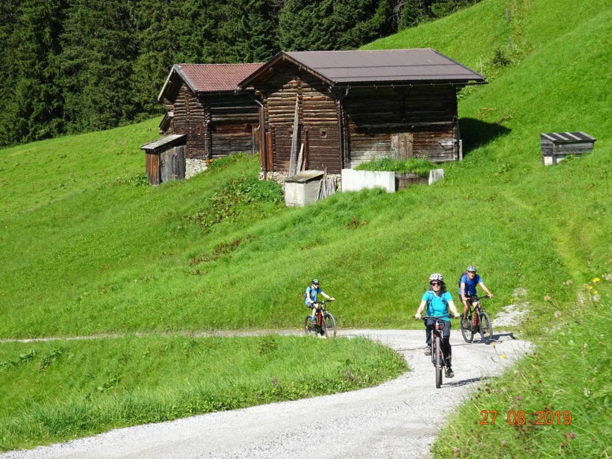 Haus Anna Lägenhet Tux Exteriör bild